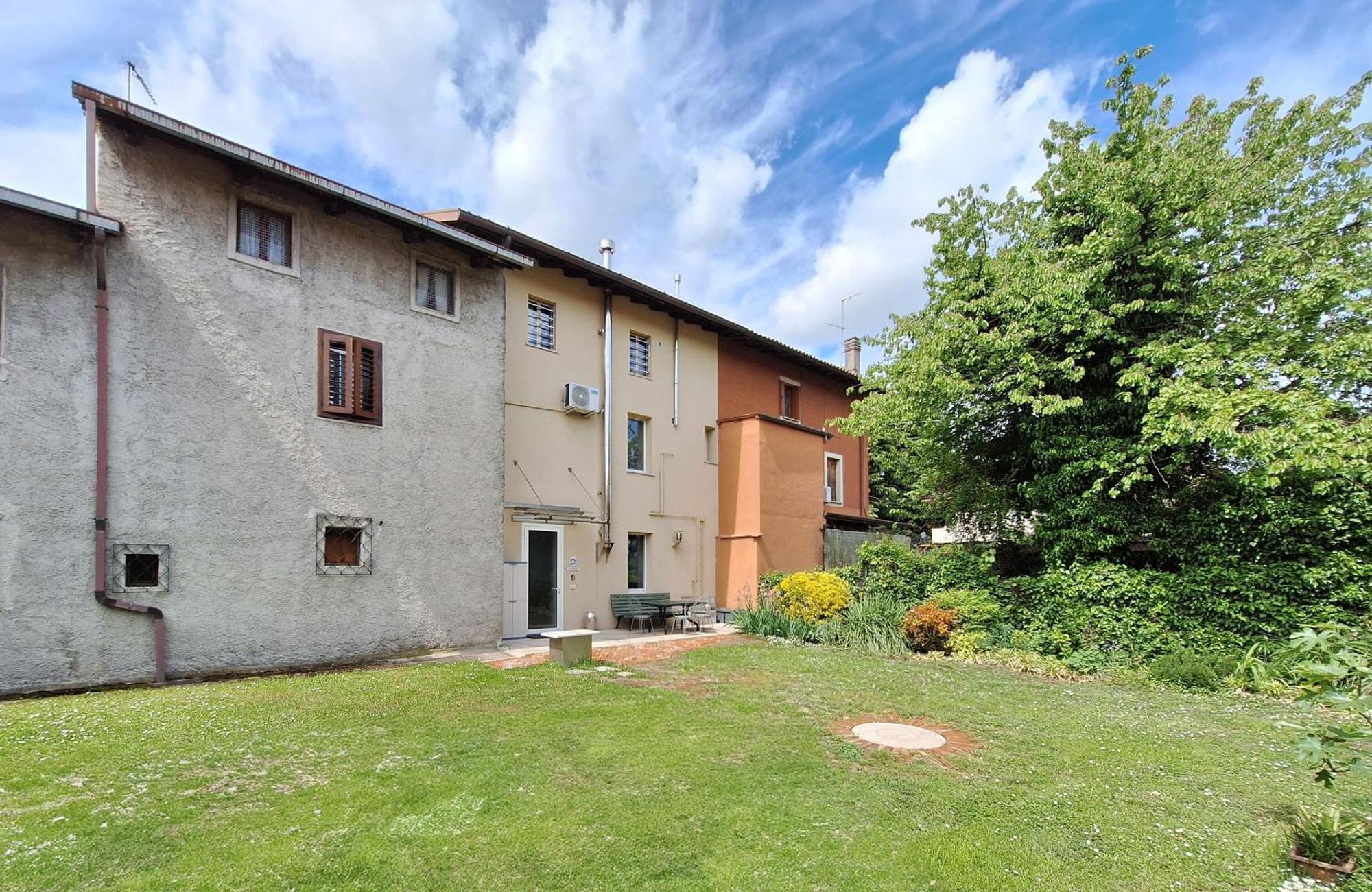 Alle Ceramiche Udine Bagian luar foto
